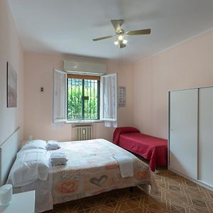 Fare Bnb Room Via Monte 14